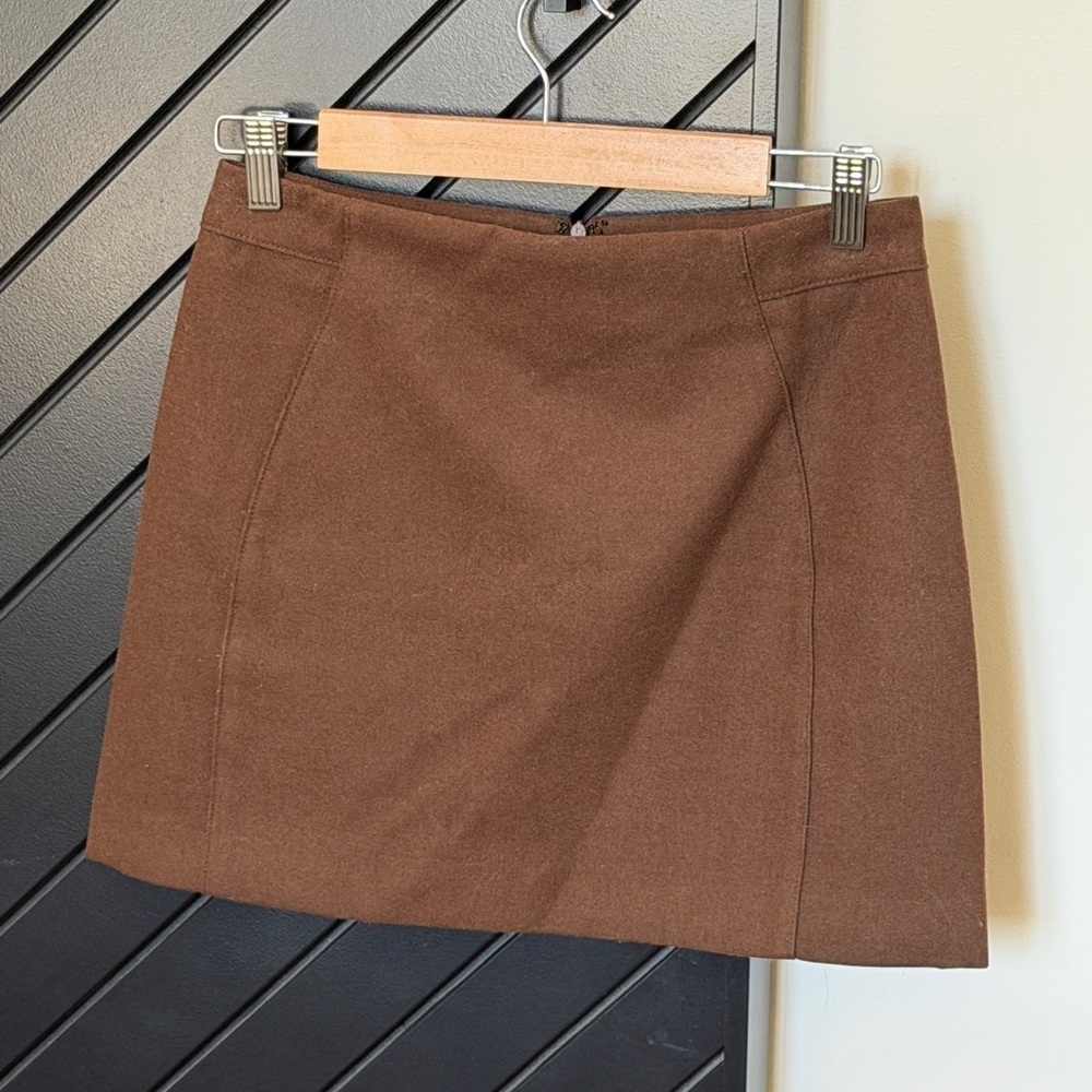 Mango wool skirt. Size 4. Excellent condition!